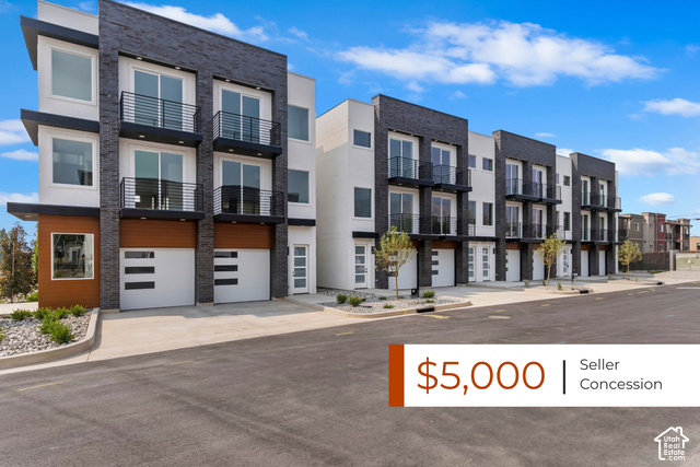 32 W 400 S
                     MLS #2189211