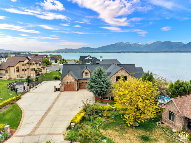 192 E Lakeside Ct
                     MLS #2189226