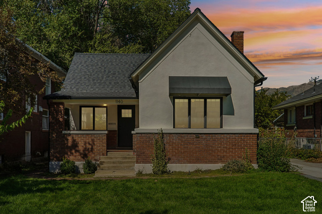 1140 E 25th St
                     MLS #2189258