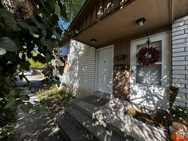 1126 E Crandall Ave S #B, Salt Lake City, UT 84106, photo 2