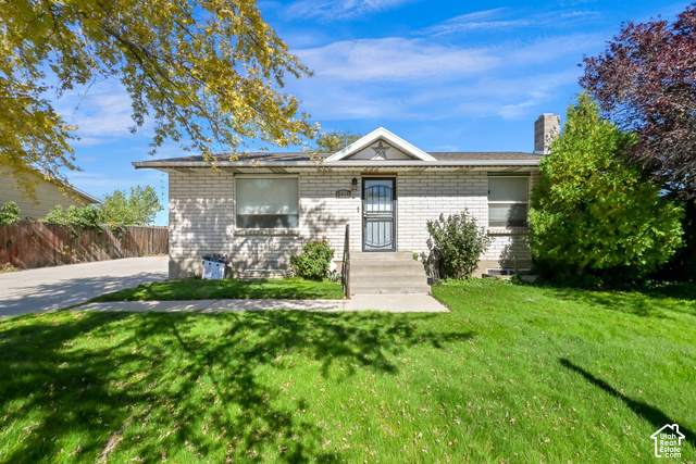 5414 W Mountain Men Dr
                     MLS #2189538
