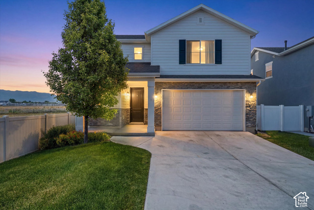 Main photo for 1706 W Parkview Dr