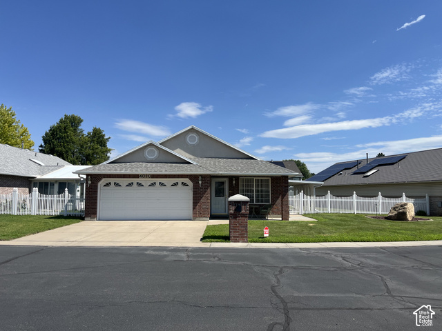 4010  Meadow Wood Dr
                     MLS #2189625