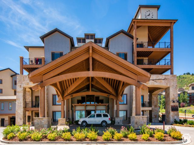 2669  Canyons Resort Dr #104
                     MLS #2189626