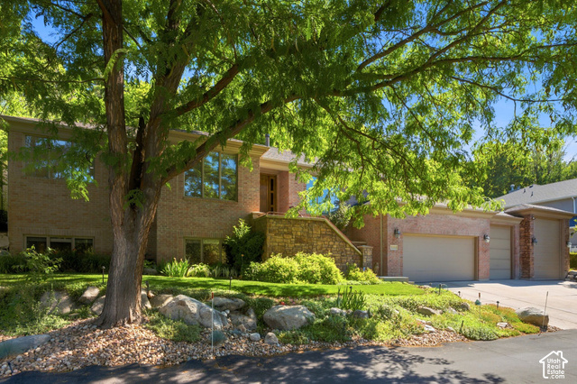 2351 E ROYAL LN, Cottonwood Heights UT 84093