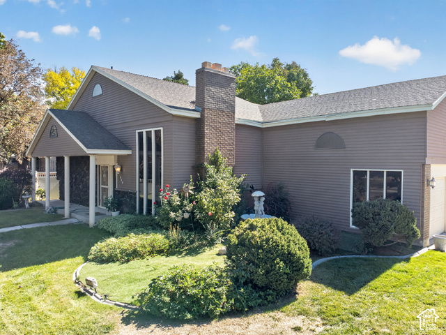 712 E Arrowhead Ln
                     MLS #2189737