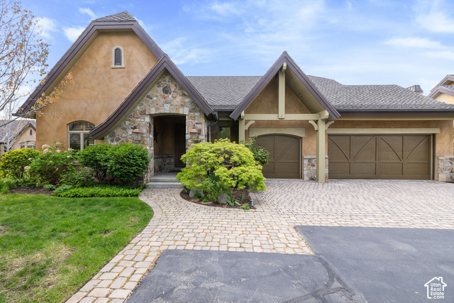 3168 E BAVARIAN CT, Sandy