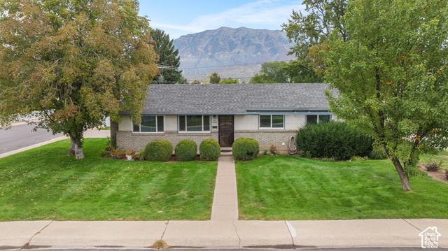 690 N 120 E
                     MLS #2189761