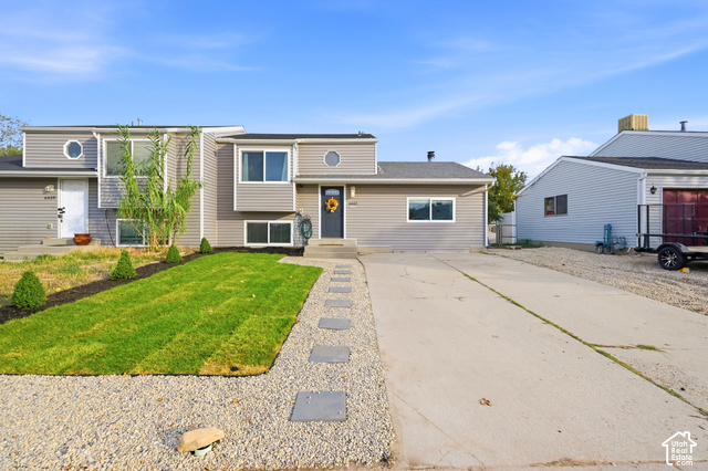 6443 S Cyclamen Way
                     MLS #2189806