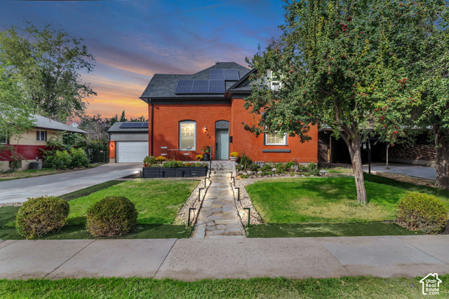 230 W CENTER ST, Midvale UT 84047