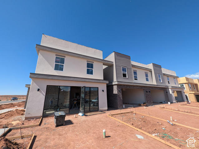 5704  Satsuma Dr
                     MLS #2190094