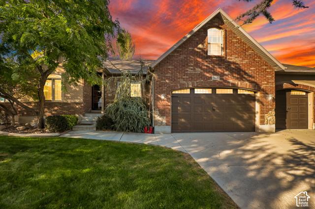 5008 W PINE LAUREL LN, West Jordan UT 84081