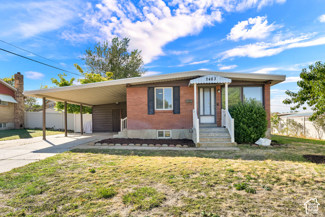 2483 W 4975 St
                     MLS #2190284