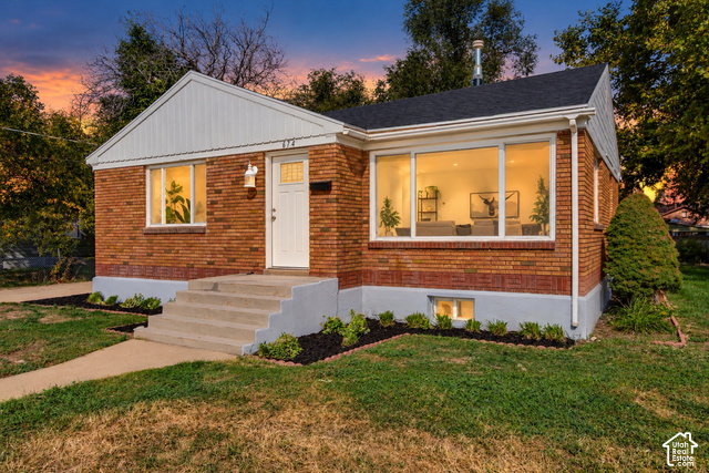 674  Chester St
                     MLS #2190437