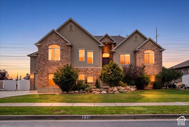 223 N Ranch Rd
                     MLS #2190733