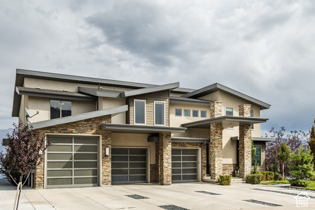 3842 S Spinnaker Bay Dr
                     MLS #2190753