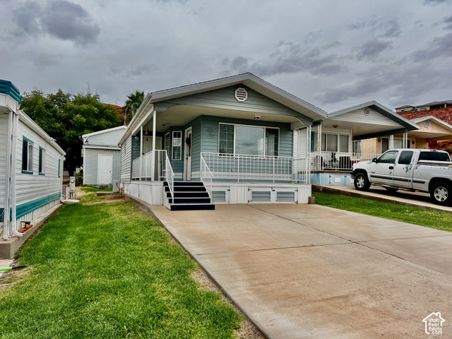 1150 W RED HILLS PKWY #160, Washington UT 84780