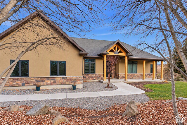 1748 N Randezvous Run
                     MLS #2190771