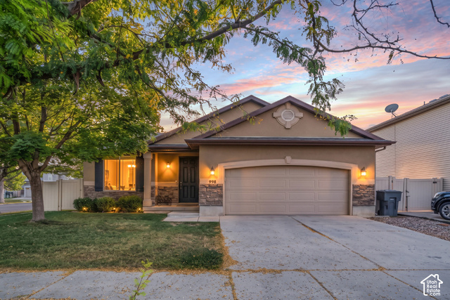 998 BERKSHIRE DR, North Salt Lake UT 84054