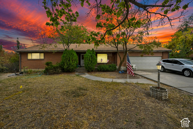 7981 S Temple Dr
                     MLS #2190792