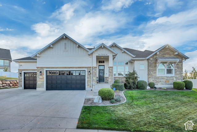 922 S Pace Pl
                     MLS #2190809