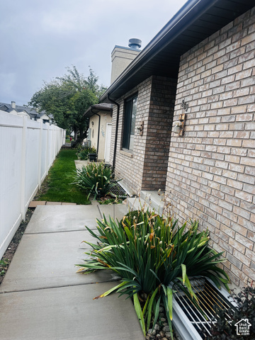 809 E GOLDEN FIELD WAY, Sandy UT 84094