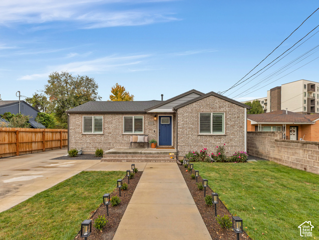 1033 E Riches Ave
                     MLS #2191026