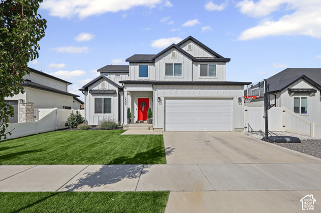 804 W Walnut Bark Ln
                     MLS #2191103