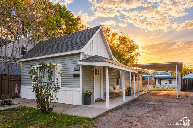 2329 S Jackson Ave
                     MLS #2191444
