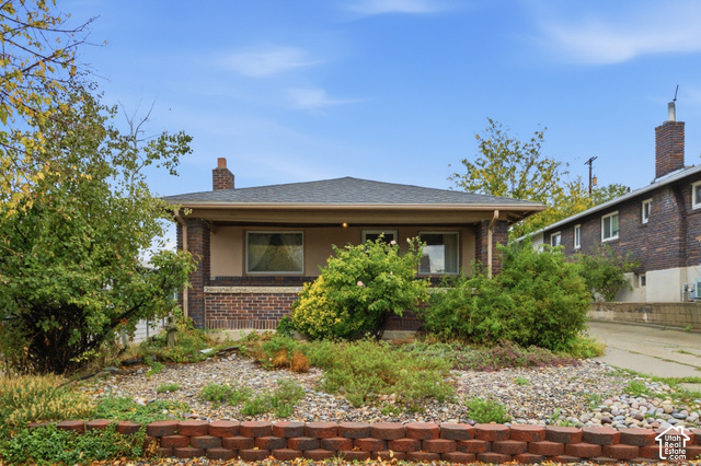 1253 E Sherman Ave