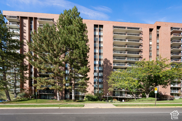 123 E 2nd Ave #412
                     MLS #2191830