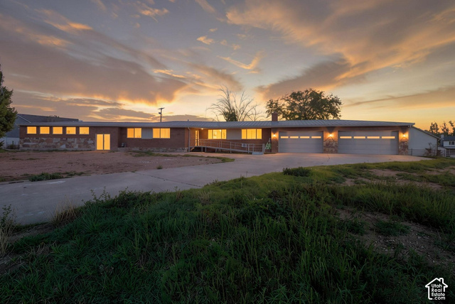 369 N BONNIE DR, Roosevelt UT 84066