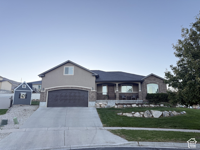 259 W Columbine Cir
                     MLS #2191873