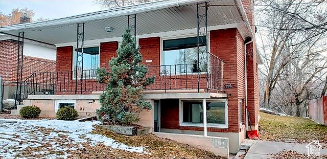 757 E 30th St
                     MLS #2191995