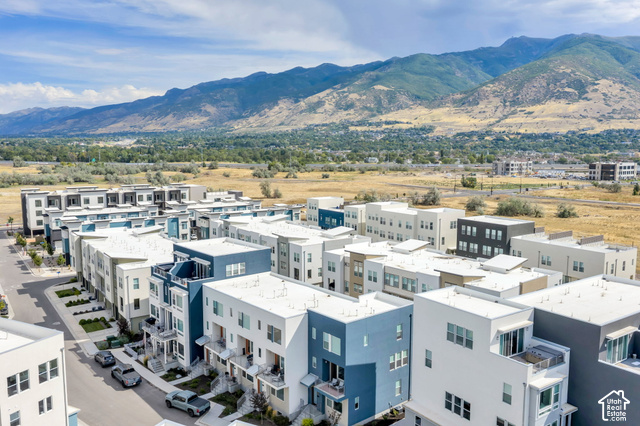 Main photo for 566 N Sego Way