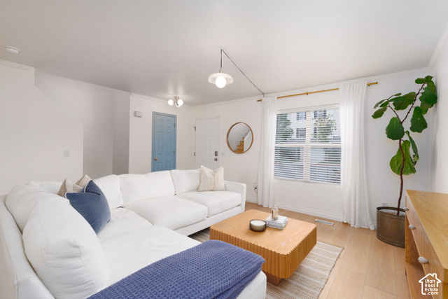 Main photo for 403 E Culross Ln