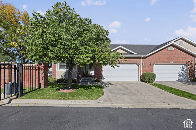 1692 W Peaceful Way
                     MLS #2192364