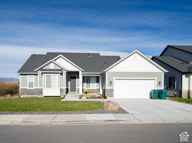 704 S Water Way Rd
                     MLS #2192465