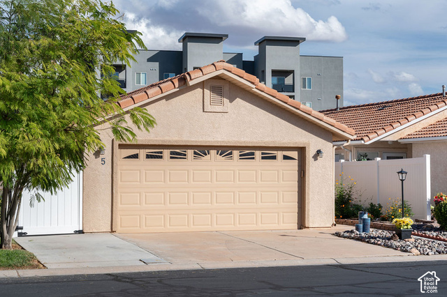 1360 E Telegraph St #5
                     MLS #2192476
