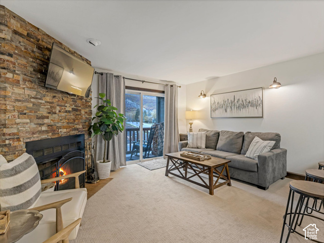 1491  Woodside Ave #202a
                     MLS #2192490