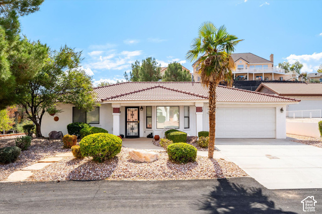 690  Madera Pl
                     MLS #2192509