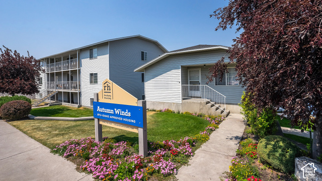 Main photo for 160 W 5th