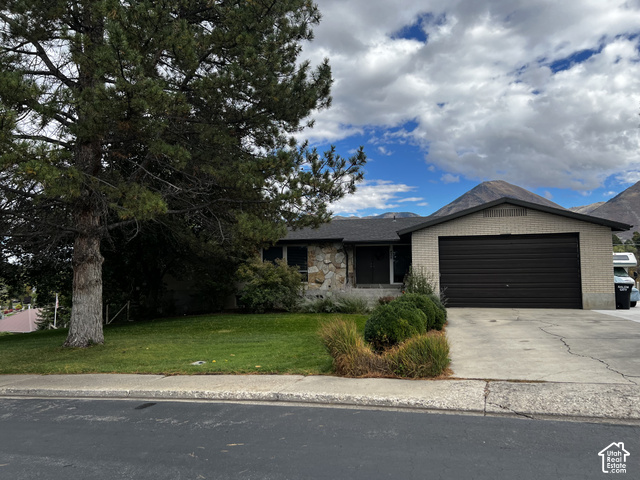 435 S Towers Dr
                     MLS #2192965