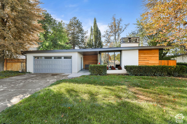 2090 E Cresthill Dr
                     MLS #2193089