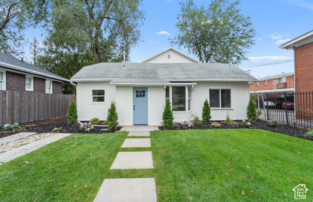 2202 S Lake St
                     MLS #2193193