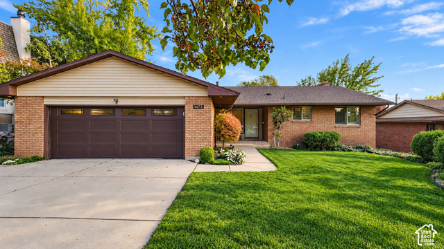 1473  Hudson
                     MLS #2193402