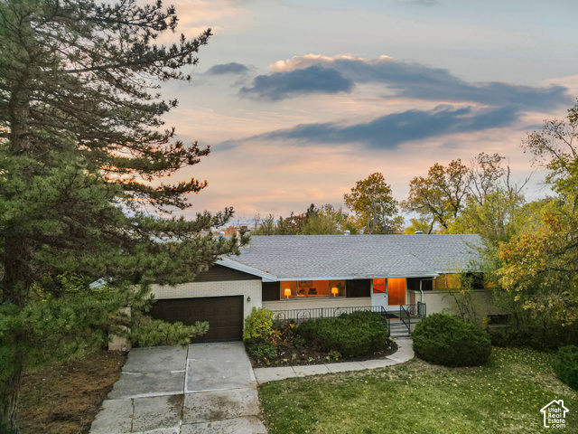 4142 Fortuna Way 918