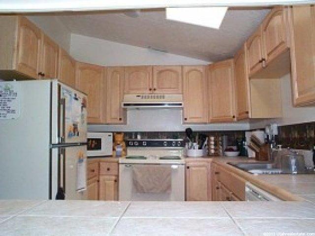 787 W 4050 S, Bountiful, UT 84010 — photo 3