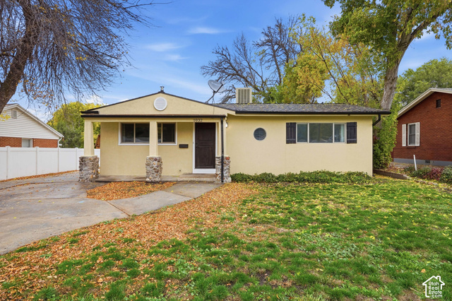 1032  Chatelain Rd
                     MLS #2194031