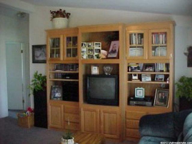 267 E 300 S, Newton, UT 84327 — photo 2